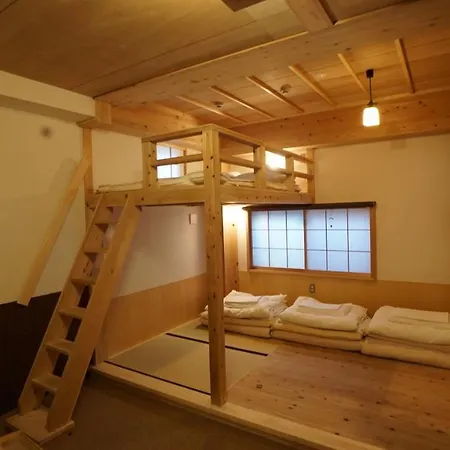 Poly Hostel 2 Namba Osaka Exterior photo