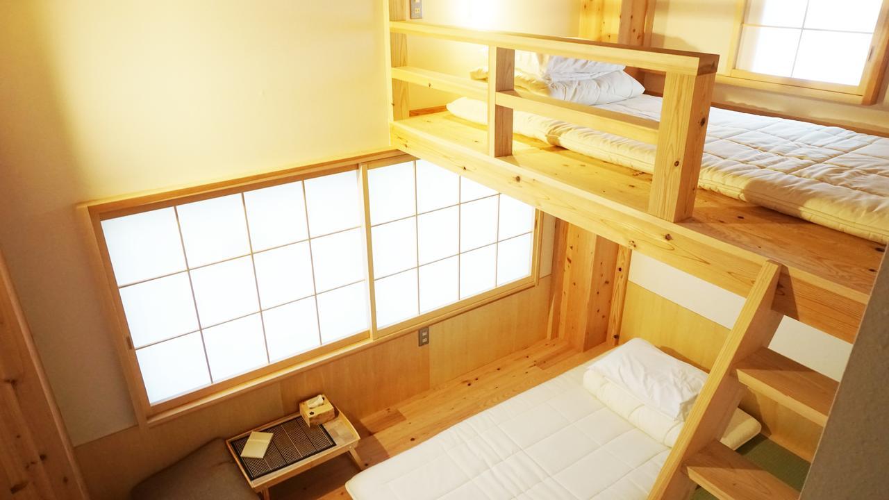 Poly 2 Namba * Osaka