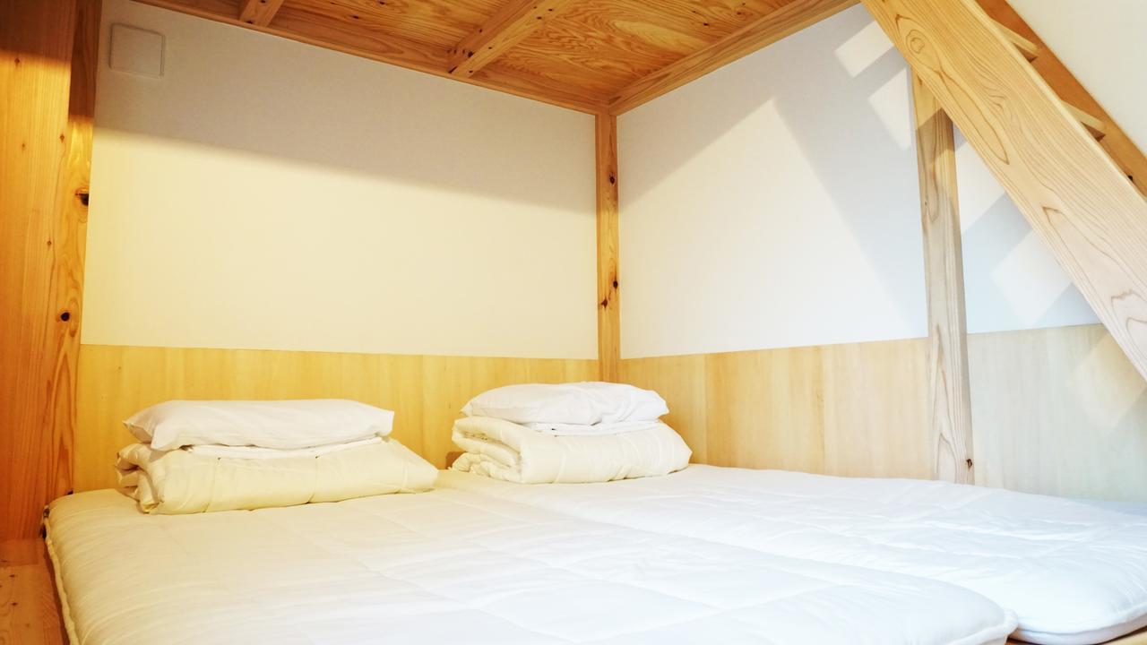 Apartment Poly 2 Namba *